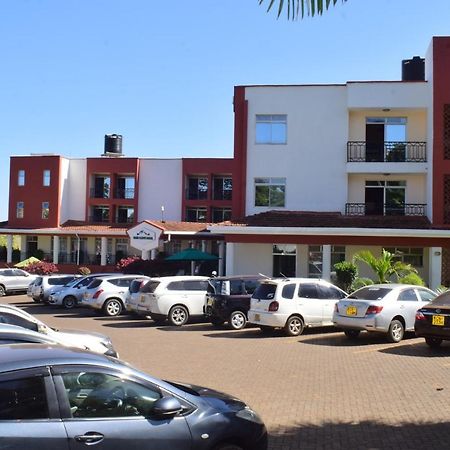 Meru Slopes Hotel Buitenkant foto
