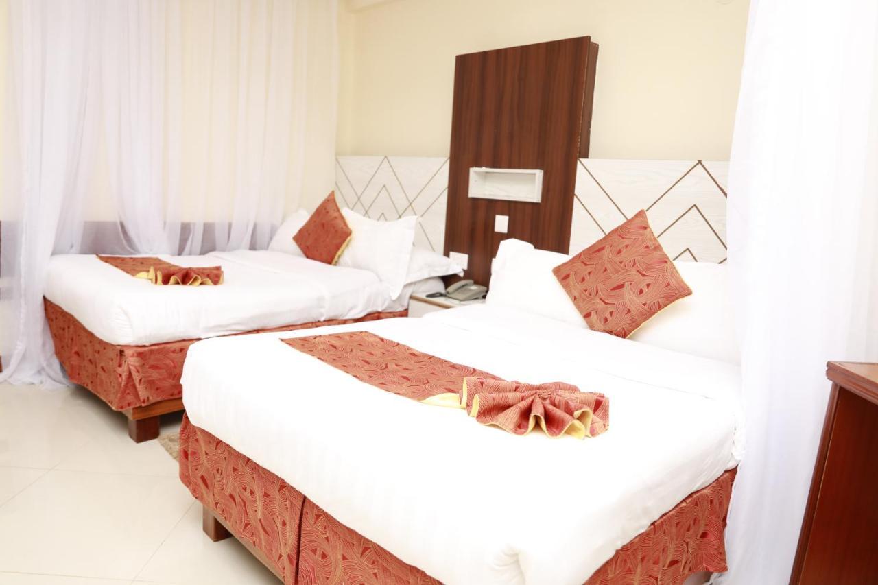 Meru Slopes Hotel Buitenkant foto