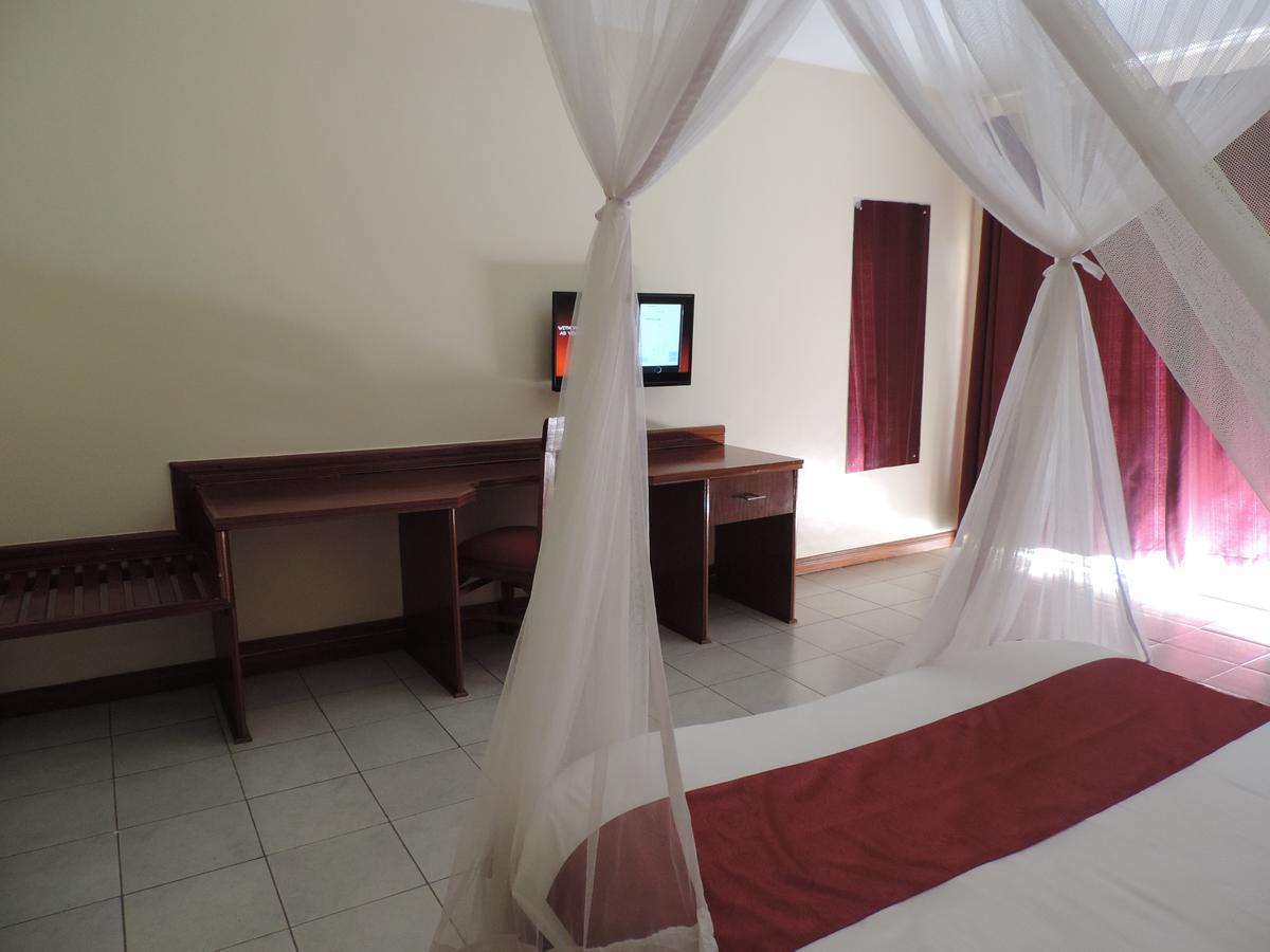 Meru Slopes Hotel Buitenkant foto